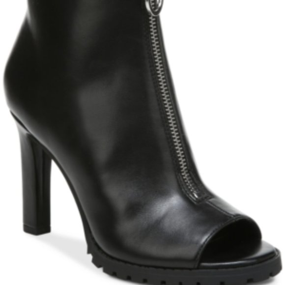 Bar Iii Dillian Front Zip Shooties...MSRP $90 - Picture 1 of 5